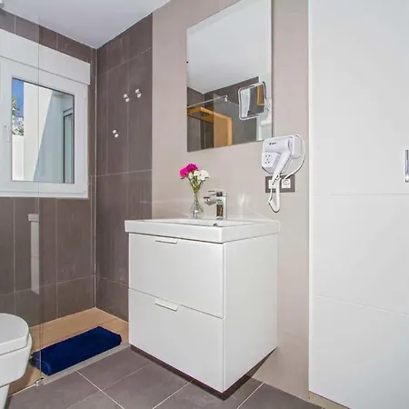 Vila Playa Blanca Sleeps 8 Pool Air Con Wifi Playa Blanca (Lanzarote)